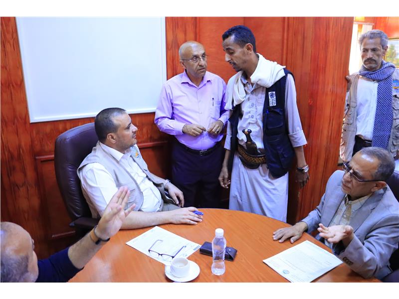 في اليوم المفتوح.. مدير عام المواصفات والمقاييس  يحث التجار والمواطنين على تطبيق سياسة مقاطعة البضائع والسلع الأمريكية والإسرائيلية 